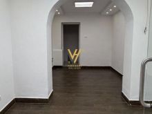 JEPET ZYRE 45 M2 ME QERA TEK SHESHI WILLSON 70.000 LEKE