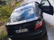 Shitet makina ose ndrohet