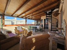 Jepet me qera apartament 2+1 shume prane detit ne Golem , Du