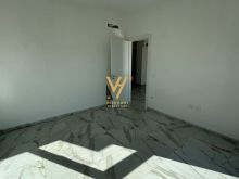 JEPET ZYRE 65 M2 ME QERA TE RR.DRITAN HOXHA, KOM. AURA 50.000 LEKE
