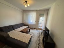 JEPET ME QIRA BANESË 1 DHOMË GJUMI – RR. DARDANI-FUSHE KOSOVE