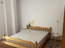 JEPET HYRJE 2+1 ME QIRA NE ASTIR 45.000 LEKE