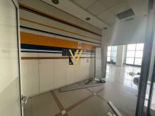 JEPET AMBIENT BIZNESI 400 M2 ME QIRA NE SELITE 300.000 LEKE