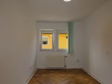 •⭕Shtëpi 3-katëshe me qira me sipërfaqe 350m², e vendosur në Dardani – Prishtinë.