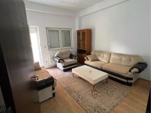 Banesë në shitje në lagjen Mati 1 