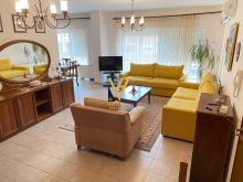 JEPET DUPLEX 3+1+2+BLK ME QERA TE AMBASADA AMERIKANE 1.450 EURO