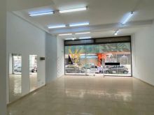 JEPET AMBIENT BIZNESI 61 M2 ME QERA NE YZBERISHT 650 EURO