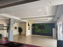 JEPET AMBIENT BIZNESI 150 M2 ME QERA NE LAPRAKE 100.000 LEKE
