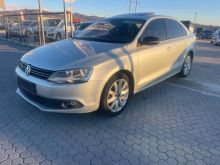 JETTA 2014 2.0 TDI NR-140