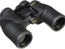 Nikon Aculon A211 8x42 Binocular