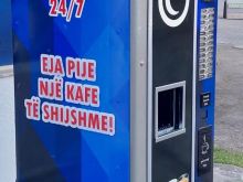 Shitet aparati I kafes (vending machine)