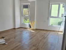 SHITET DUPLEX 2+1+2+VERANDE NE GOLEM 175.000 EURO