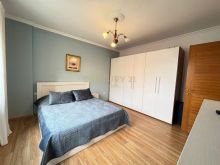 Shitet apartament 2+1 + garazhd tek Libri Universitar!