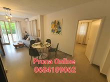 SHITET Apartament 1+1 ne Plazhin e Golemit tek Pishat e Buta