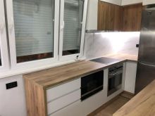 APARTAMENT ME QERA 1+1 MYSLYM SHYRI 65.000 LEKE FH-71252