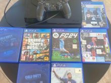 Shitet PS4 i kompletuar