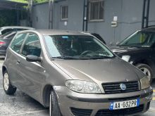Fiat punto 1.3nafte/Ideale per shoferat e rinj/viti 2007