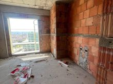 APARTAMENT NE SHITJE 1+1 PORCELAN PRANE KLANIT