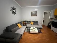 Shitet apartament 2+1 në zonën e Siri Kodrës.