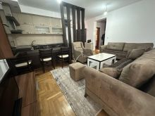 Banesë me qira 1+1 në Rrugën B