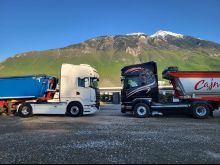 SCANIA R 560 v8