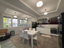 APARTAMENT 4+1 ME OBORR PER SHITJE TEK LURA 1 NE GJIRIN E LA