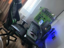 Gaming PC komplet karik dhe tavolin