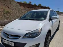 Shitet Opel Astra Automatik 1.4 benzin 044-351-421