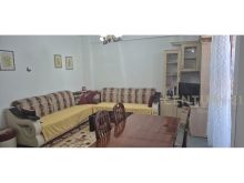 +355695265501Jepet me qira apartament 1+1 pranë Poliklinikës