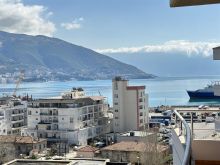 APARTAMENT ME QERA DITORE VLORE