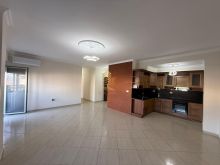 Qira, Ambient biznesi 3+1+2+2blk, Selvia, 1300 Euro/muaj