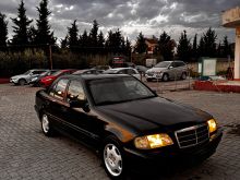 Mercedes benz W202
