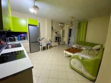 Shitet Apartament 2 + 1 pranë Kompleksit Molla Astir