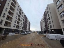 Shitet banesa 4 dhomëshe 107m2 kati 2 Bresje Fushe Kosove