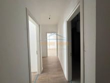 0697017105Shitet ,Apartament 1+1, Kompleksi E-88, Rruga Drit