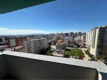 Banesë në shitje
