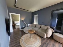 Shitet apartament ne zonen e tiranes