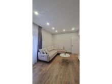 Jepet me qira apartament 2+1 te rrethi i Zogut te Zi!