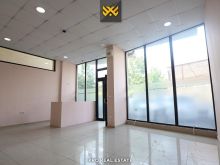 Lokal 74.5m² me #QIRA në Fushë Kosovë