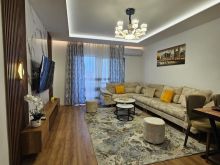 🔥  Shitet apartament 2+1+2 tek Pallati me Shigjeta