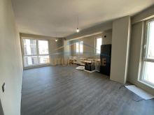 0694738665 Shitet Apartament 3+1+2, Komuna e Parisit Tiranë.