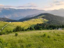 🏡 Shiten Dy Troje në Pepaj të Rugovës📍 Lokacioni: Pepaj