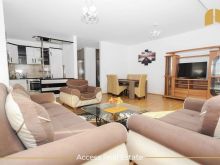 Banesë me QIRA – 3 dhoma gjumi – Lagjja e Spitalit