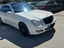 Mercedes benz w211