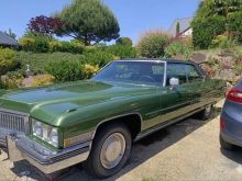 Cadillak sedan Deville 1973