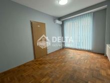 Zyre me qira në Qendër, 300€