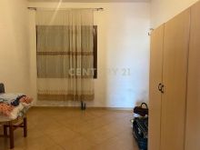 Jepet me qira kati i dytë i një shtëpie private në Shkozet!