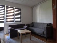 Banesë në Shitje në Ulpianë