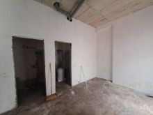 0697603180Ambient Komercial Në Shitje në Lagja nr.18, Durrës