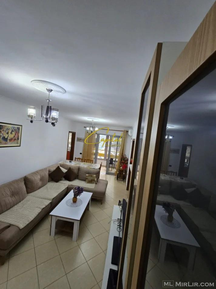 APARTAMENT ME QIRA 2+1 PALATI ME SHIGJETA